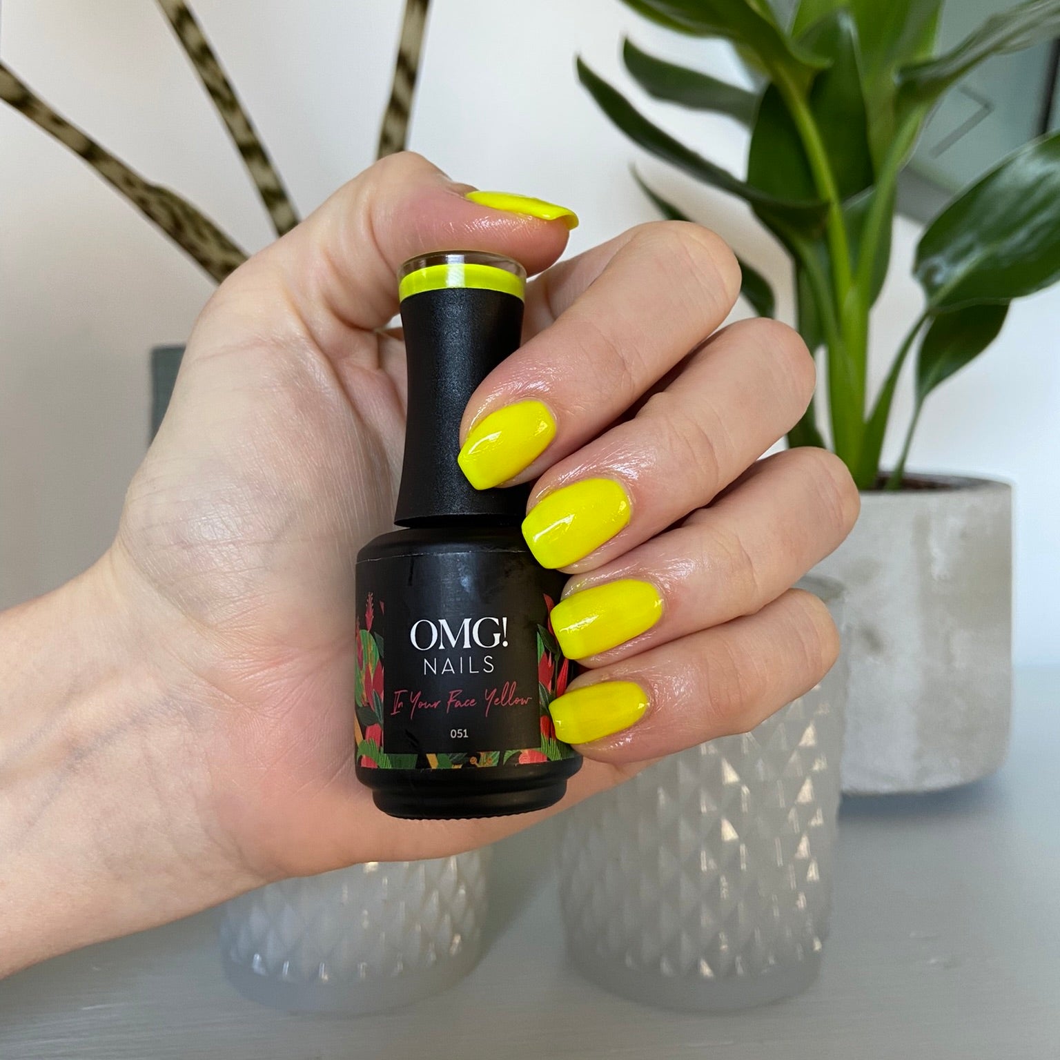 In Your Face Yellow Gellak